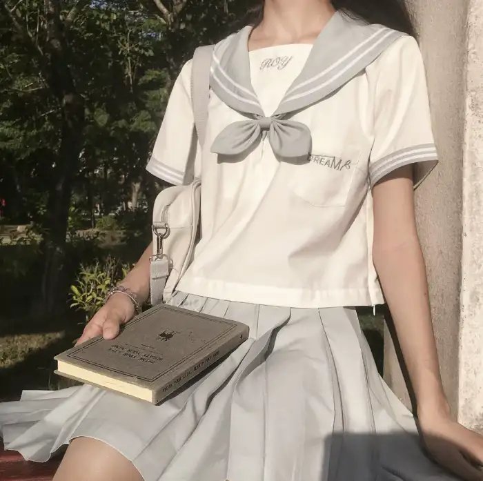 安静的乡村女人